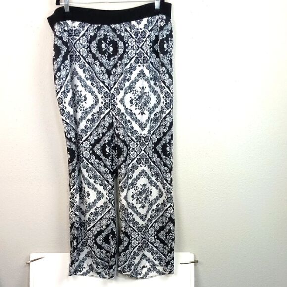 Calvin Klein Women Black and White Boho Chic Wide Leg Pants sz 1X - Picture 1 of 11